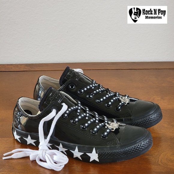 Converse X Miley Cyrus Chuck Taylor All Star Ox Patent Leather 563720C Black - Picture 1 of 9